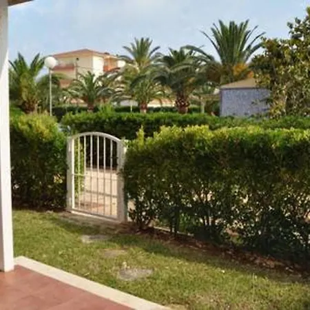 With 2 Bedrooms In Denia, With Wonderful Mountain View, Pool Access... Apartment *